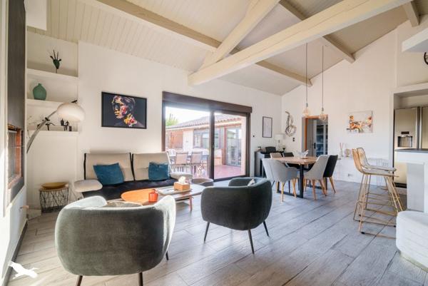 Maison à vendre |  Saint-Jory |  5 pièces | 158 m²