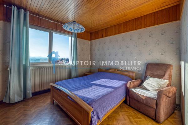 Maison
                                                                                                                                                                                                                                                                                                                        11 pièce(s)                                                                                                                                                                                                          6 chambre(s)                                                                                                                                                                                                          268  m²
