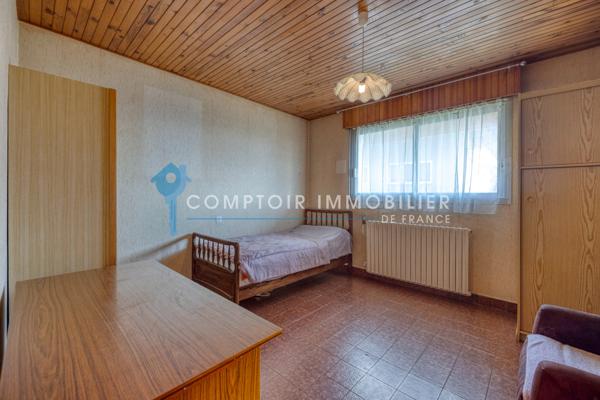 Maison
                                                                                                                                                                                                                                                                                                                        11 pièce(s)                                                                                                                                                                                                          6 chambre(s)                                                                                                                                                                                                          268  m²