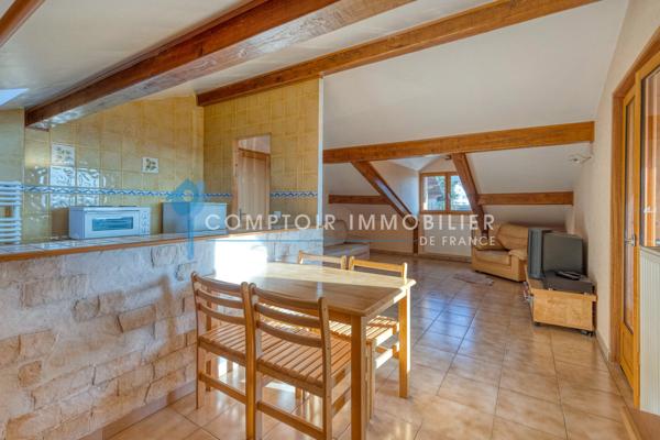 Maison
                                                                                                                                                                                                                                                                                                                        11 pièce(s)                                                                                                                                                                                                          6 chambre(s)                                                                                                                                                                                                          268  m²
