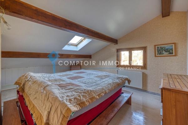 Maison
                                                                                                                                                                                                                                                                                                                        11 pièce(s)                                                                                                                                                                                                          6 chambre(s)                                                                                                                                                                                                          268  m²