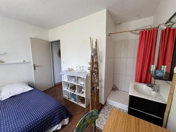 PESSAC , maison individuelle de plain pied 180m² avec 4 chambres, jardin et garage
