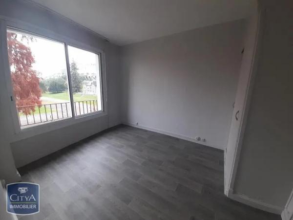Appartement à louer 3 pièces 53.4m² Pau (64000)