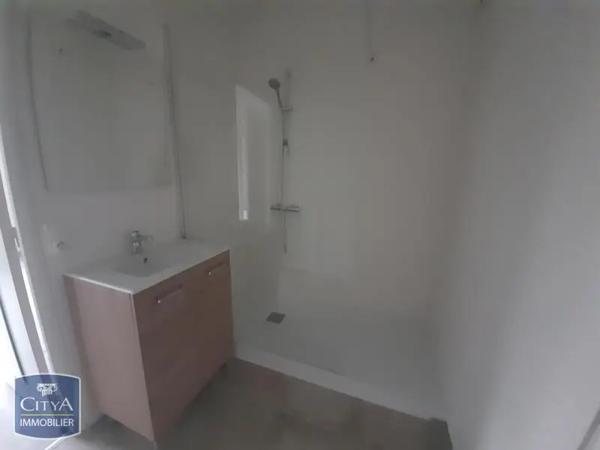 Appartement à louer 3 pièces 53.4m² Pau (64000)
