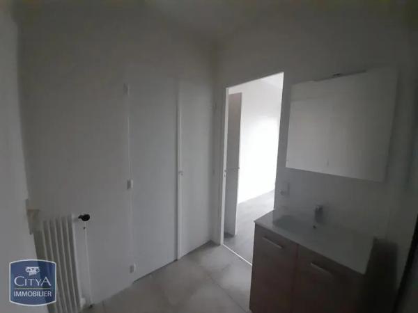 Appartement à louer 3 pièces 53.4m² Pau (64000)