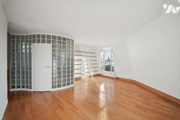 Paris 4ᵉ – Le Marais / Rue du Plâtre – Appartement 2 pièces dernier étage