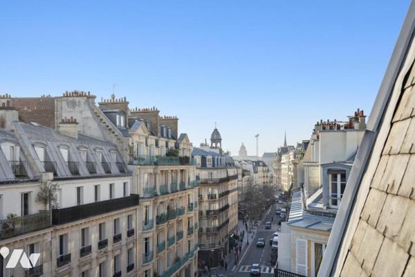 Paris 4ᵉ – Le Marais / Rue du Plâtre – Appartement 2 pièces dernier étage
