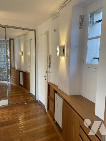 Paris 4ᵉ – Le Marais / Rue du Plâtre – Appartement 2 pièces dernier étage