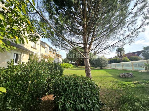 Vente Maison380 m² - 11 Pièces - Montbazon (37250)