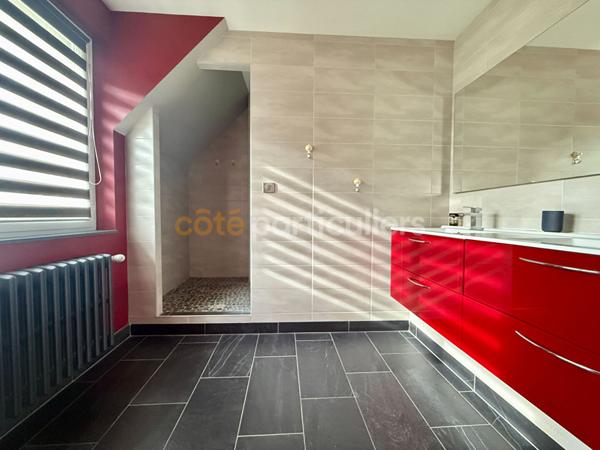 Vente Maison380 m² - 11 Pièces - Montbazon (37250)
