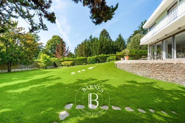 Saint-Germain-en-Laye, Maison 5 Chambres -  285 m² à vendre