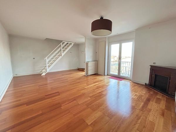 Appartement 6 pièce(s) 4 chambre(s) 160.89 m²