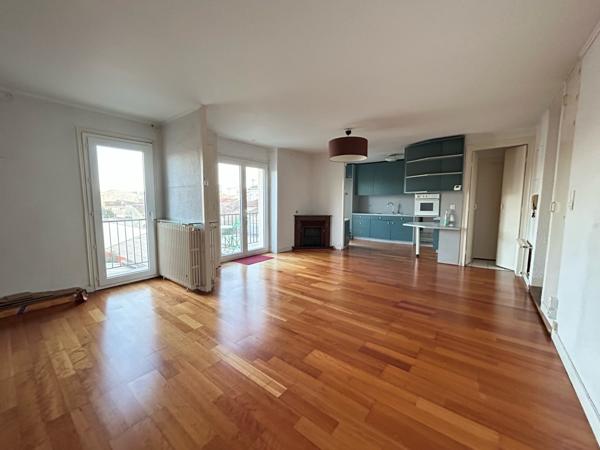 Appartement 6 pièce(s) 4 chambre(s) 160.89 m²