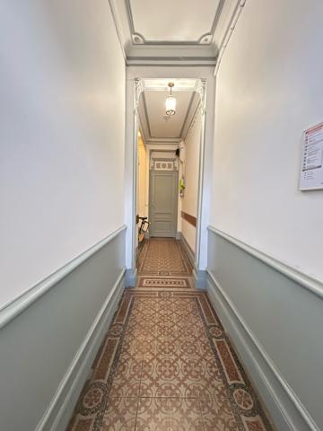 Appartement 6 pièce(s) 4 chambre(s) 160.89 m²