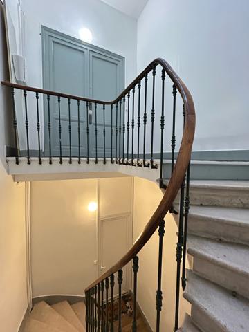 Appartement 6 pièce(s) 4 chambre(s) 160.89 m²