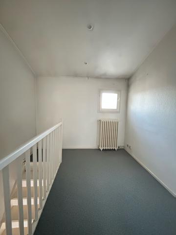 Appartement 6 pièce(s) 4 chambre(s) 160.89 m²