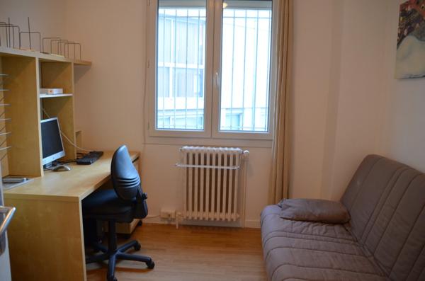 Ensemble immobilier mixte Appartement T5 et local, DIGNE LES BAINS (04)