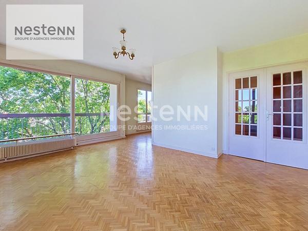 ORLEANS BORDS DE LOIRE - T3 - PARKING - CAVE - BALCON !