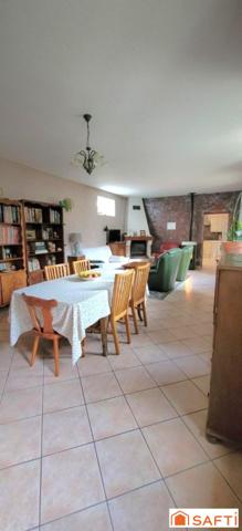MAISON T6 de 143m² en CENTRE VILLE avec commodités de plain-pied, grande terrasse et accès véhicule