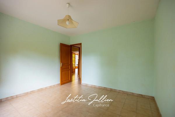 Nouveauté par Laëtitia JULLIEN - A VENDRE 13011 Marseille - Les Accates – Villa individuelle potentiel T4 de 116 m² sur terrain de 1 280 m²