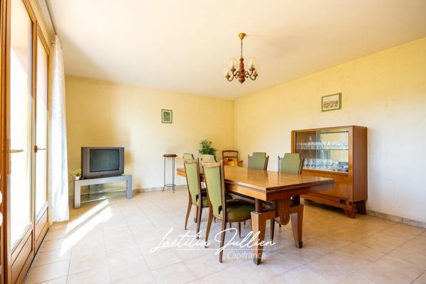 Nouveauté par Laëtitia JULLIEN - A VENDRE 13011 Marseille - Les Accates – Villa individuelle potentiel T4 de 116 m² sur terrain de 1 280 m²