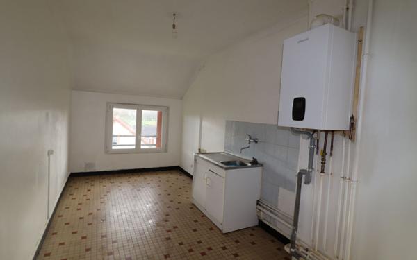 Immeuble à vendre    2 pièces • 150 m2 Saint-Père