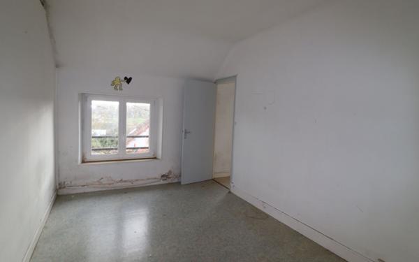 Immeuble à vendre    2 pièces • 150 m2 Saint-Père