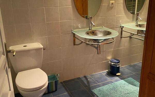 Maison à vendre    6 pièces •  Saint-Victurnien