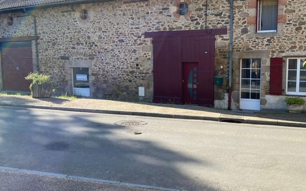 Maison à vendre    6 pièces •  Saint-Victurnien