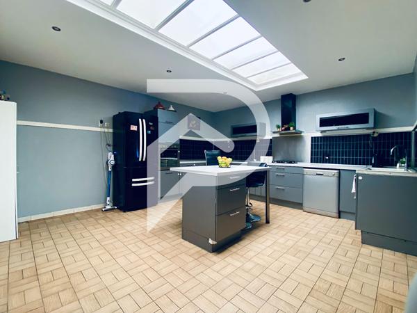 Maison 8 pièces 135 m2