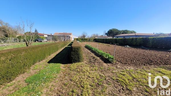 Pavillon 5 pièces de 120 m² à Vix (85770)