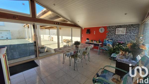 Pavillon 5 pièces de 120 m² à Vix (85770)