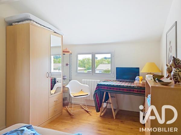 Maison à vendre 5 pièces 133 m² Saint-Médard-en-Jalles