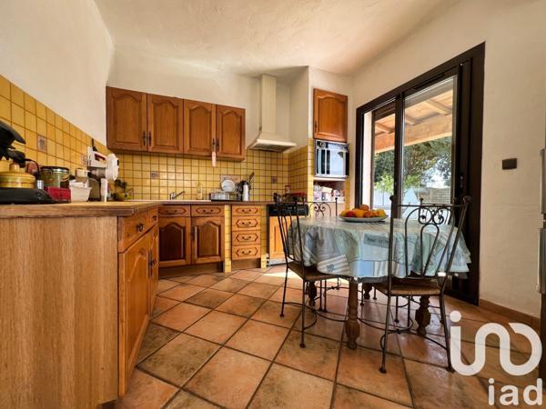 Maison traditionnelle 6 pièces de 177 m² à Torreilles (66440)