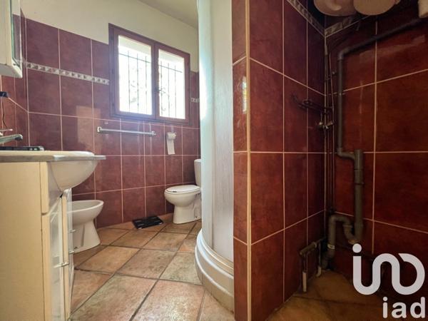 Maison traditionnelle 6 pièces de 177 m² à Torreilles (66440)