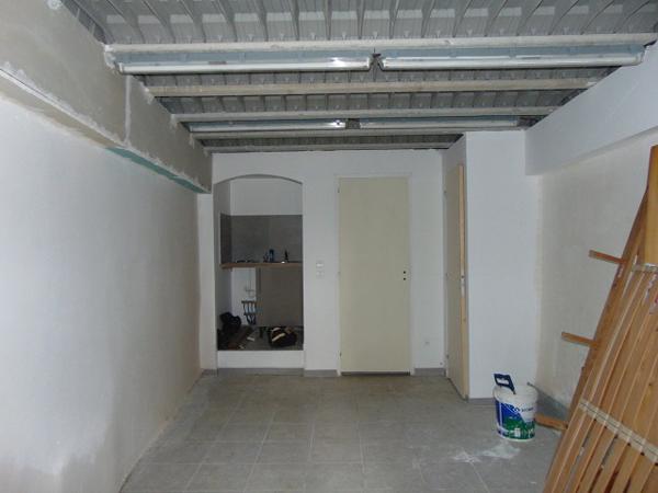 Parking / box - 1 pièce - 18 m²