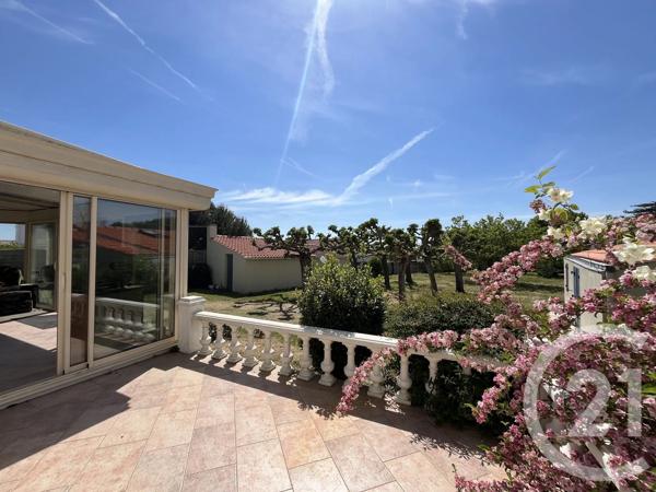 Maison à vendre  5 pièces - 128,35 m 2   ST HILAIRE DE RIEZ  - 85