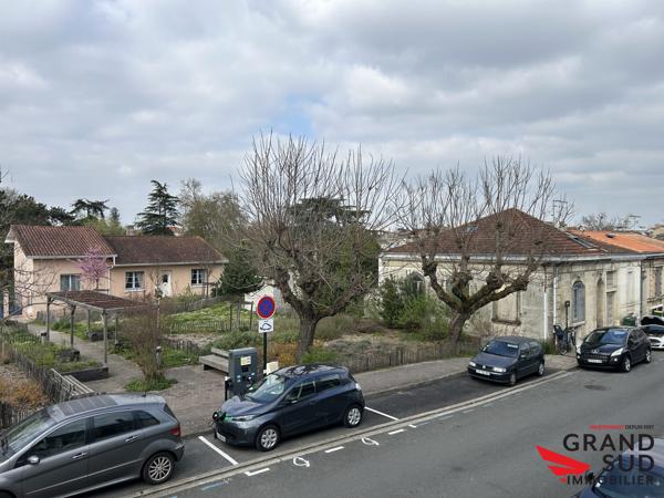 T3 avec balcon Barrière de Bègles avec parking + garage