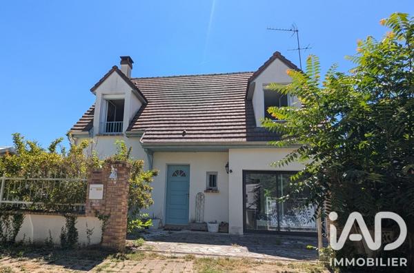Maison à vendre 6 pièces 117 m² Ecquevilly