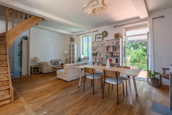 Lyon 3ème - Appartement esprit Maison de 137,8 m² - 5 Chambres - Jardin avec piscine