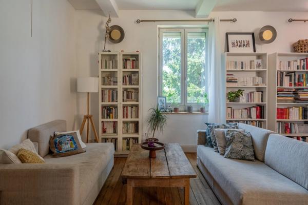 Lyon 3ème - Appartement esprit Maison de 137,8 m² - 5 Chambres - Jardin avec piscine