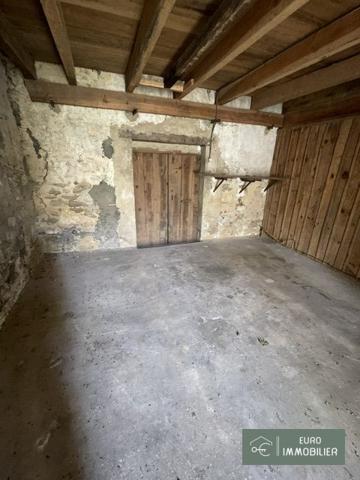 MAISON EN PIERRE À RÉNOVER — TERRAIN DE 2 515 M² - GIRONDE (33) - NOUVELLE AQUITAINE
