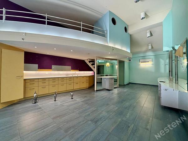 AGEN CENTRE - A louer local commercial 78m² avec mezzanine!