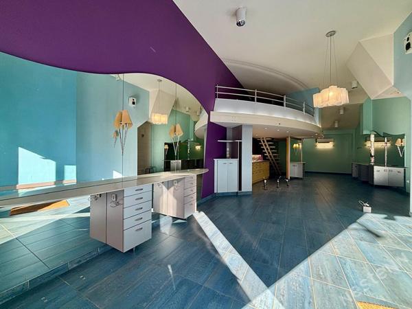 AGEN CENTRE - A louer local commercial 78m² avec mezzanine!