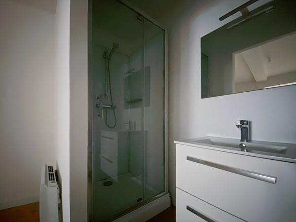 Appartement à louer    1 pièce • 28 m2 Mont-de-Marsan