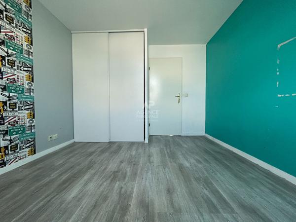 Appartement Poissy 4 pièce(s) 87 m2 298 000 € **  - Référence  9267