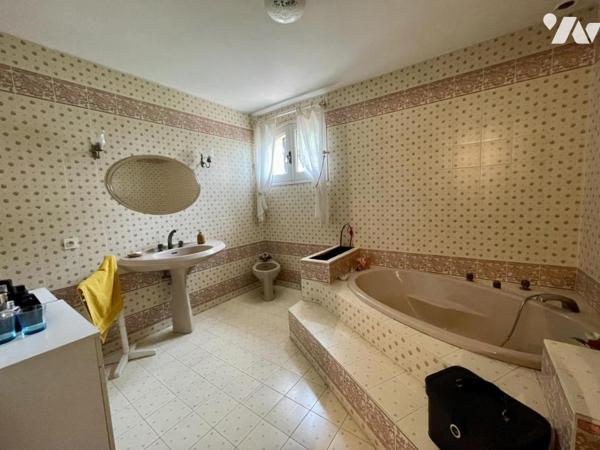 JUVIGNAC, maison T5 à vendre