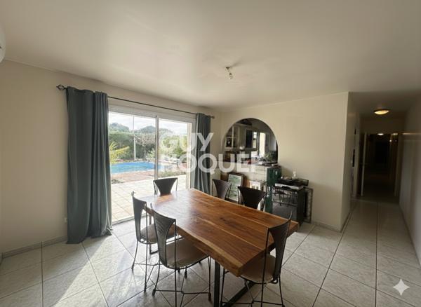 MAISON À VENDRE DE 5 PIÈCES DE 152,00 M²