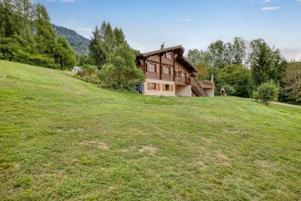 Vente Chalet de luxe Talloires-Montmin 8 Pièces 296 m²