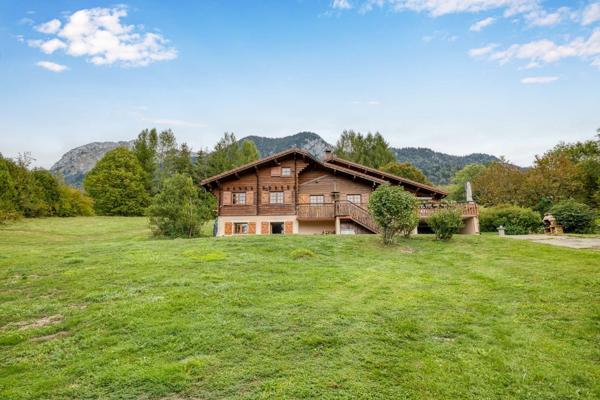 Vente Chalet de luxe Talloires-Montmin 8 Pièces 296 m²